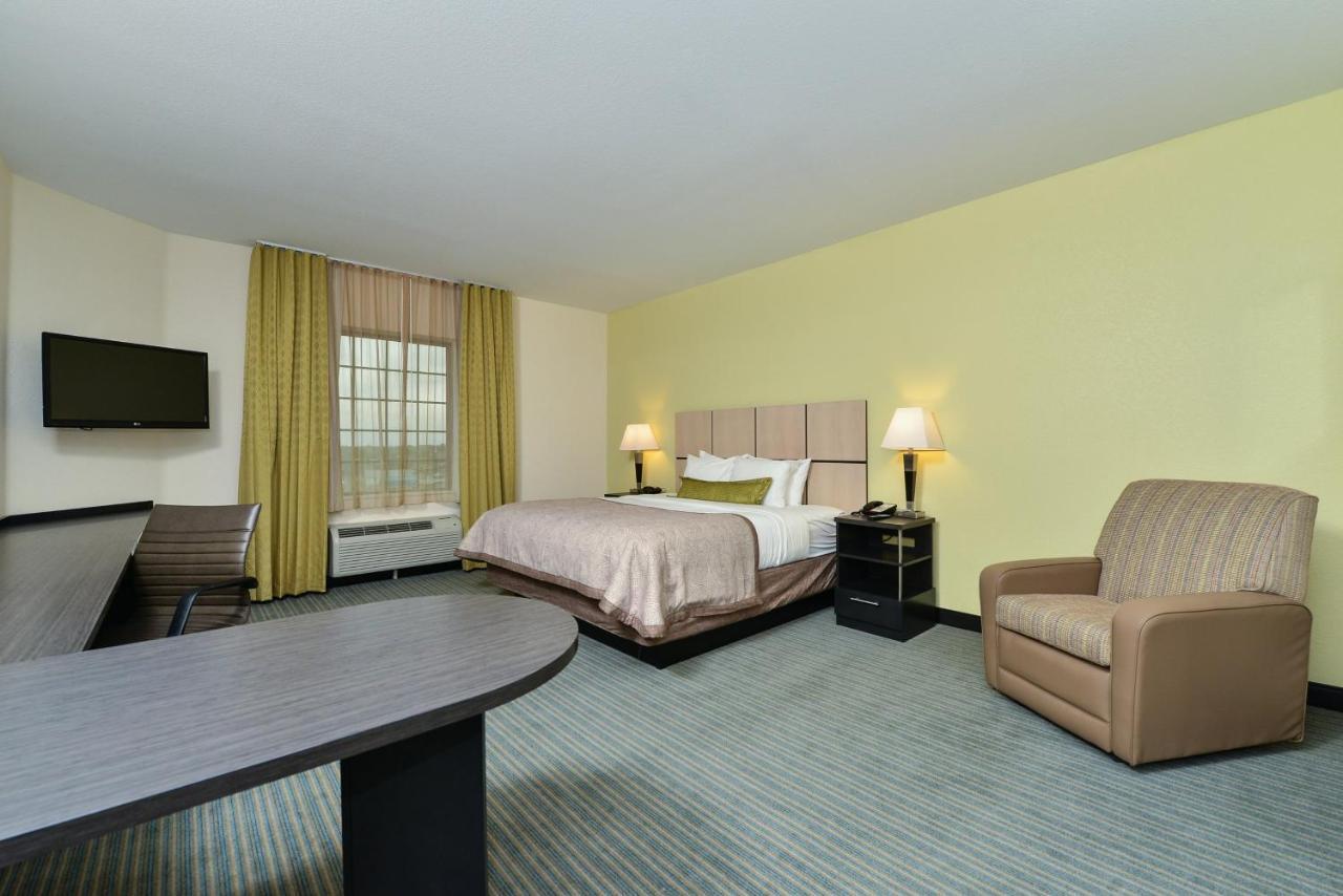 Candlewood Suites Monahans By Ihg Room photo